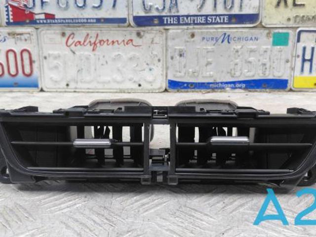 TOYOTA 5566006340 в наличии Харьков