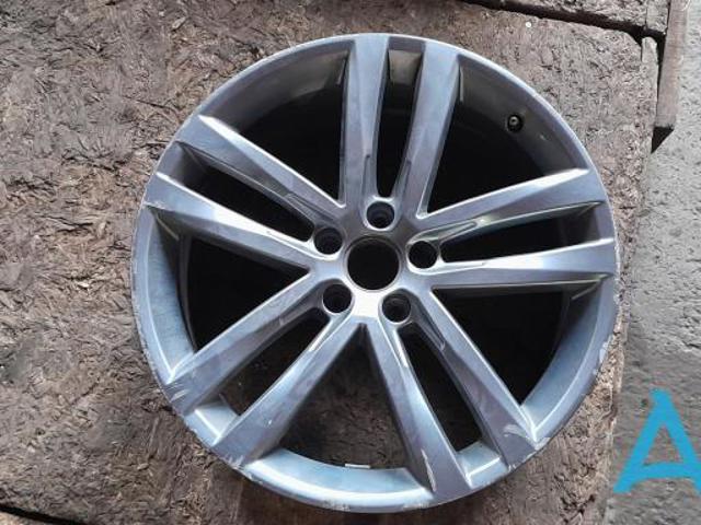 Диски 561601025PZ49 VAG