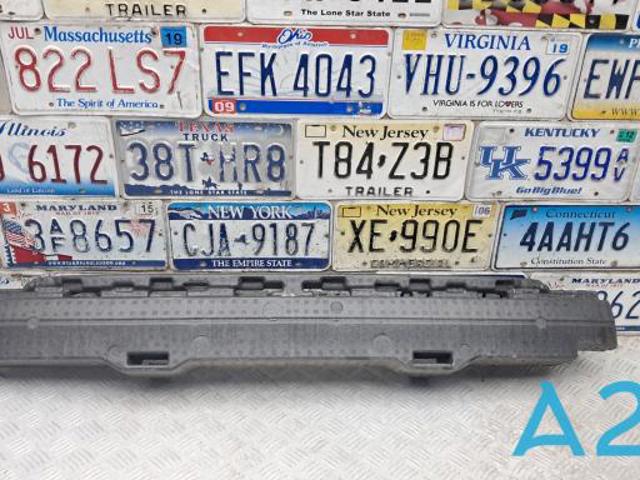 Абсорбер (наполнитель) бампера заднего 561807251C VAG