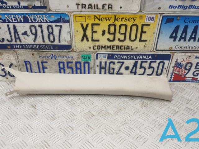 Обшивка стойки кузова внутренняя, передняя правая 561867234B5T5 VAG