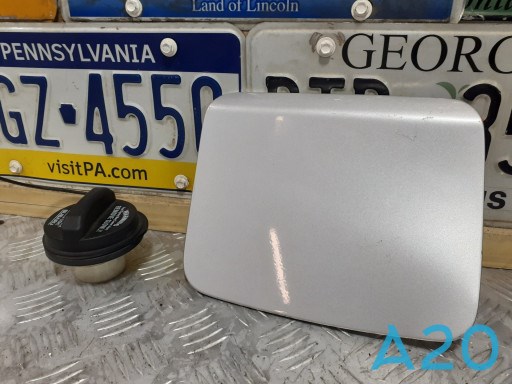 Лючок (дверца) бензобака 57601FG0009P SUBARU