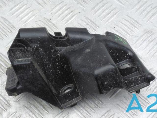 Правый кронштейн крепления бампера заднего 57707AN36A SUBARU