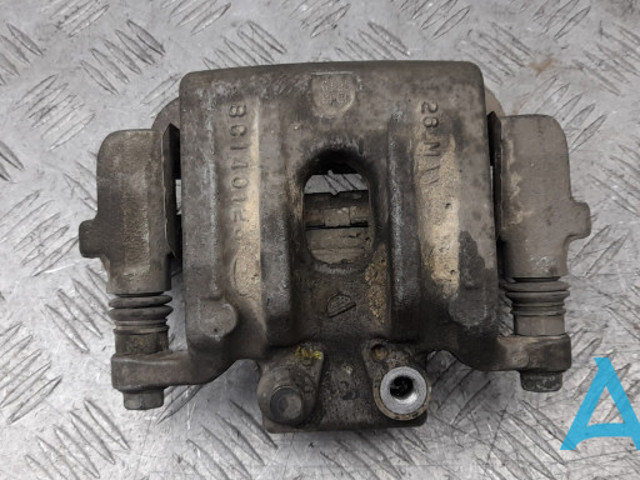 Суппорт тормозной задний правый 582302W000 HYUNDAI
