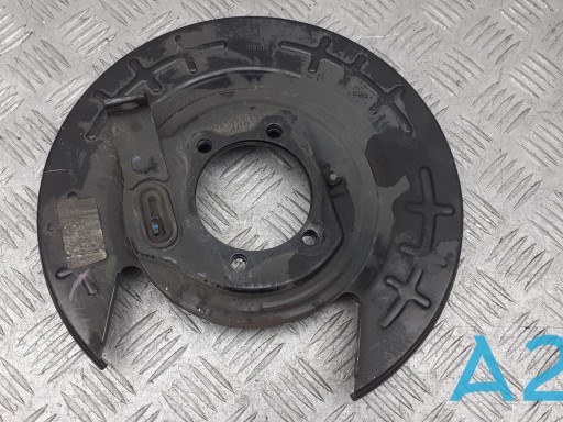 Щиток тормозного диска заднего левый 58250C1100 HYUNDAI