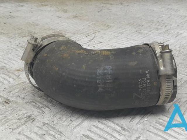 Шланг интеркуллера 5N0145833B VAG