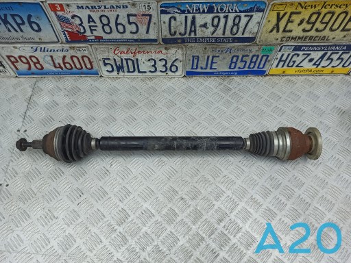 Вал приводной правый 5N0407764C VAG
