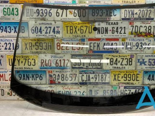 VAG 5NN845011BENVB Стекло лобовое  в наличии Хмельницкий