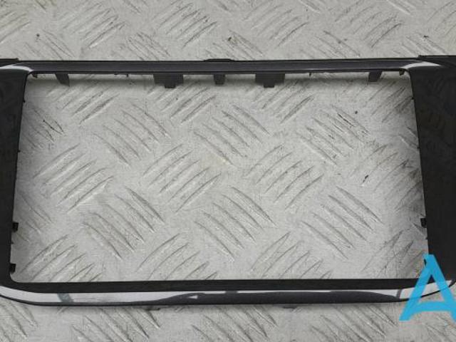VAG 5NN858069BWQD в наличии Хмельницкий