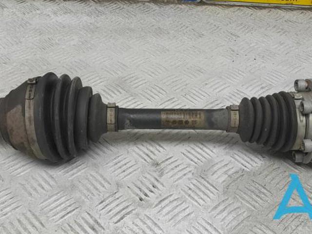 VAG 5Q0407271AP Левая полуось в наличии Чернигов