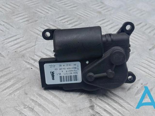 Привод заслонки печки 5Q0907511 VAG