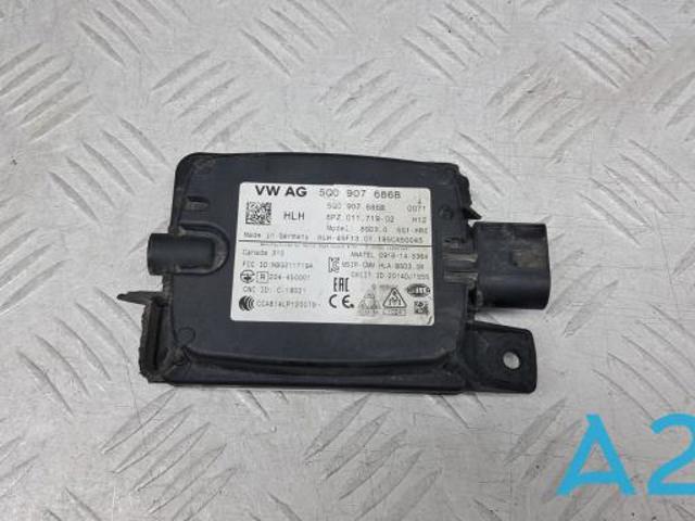 Датчик контроля мертвой зоны, задний 5Q0907686B VAG
