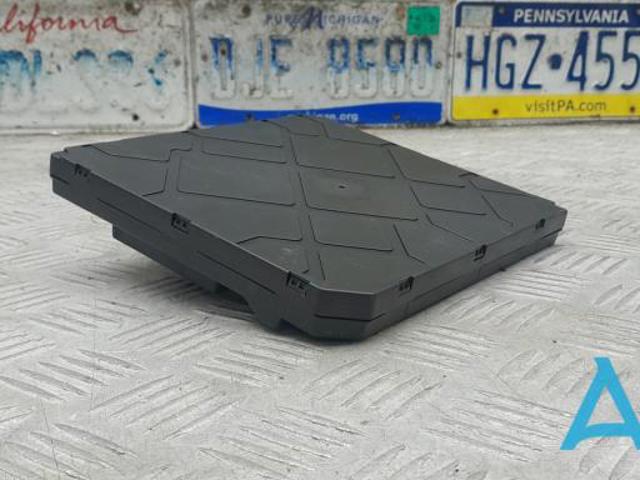 Блок управления комфортом 5Q0937085CC VAG
