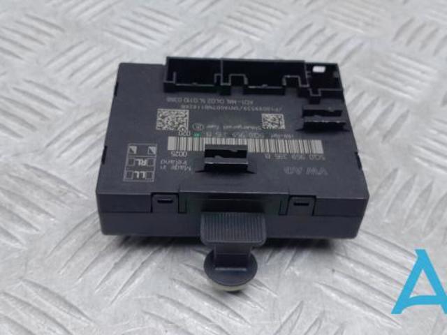 VAG 5Q0959395B в наличии Каменское