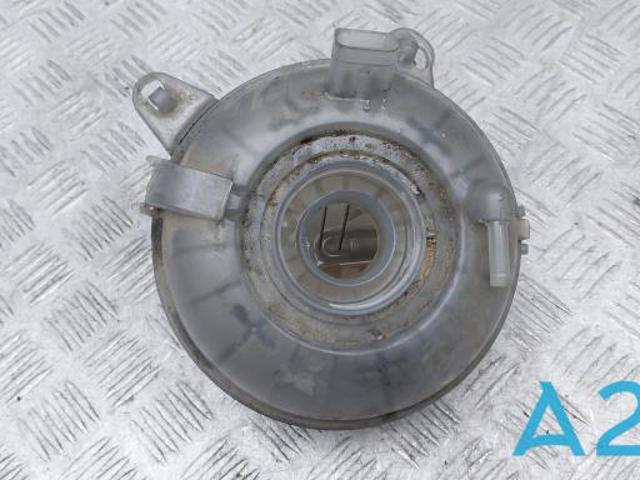 Водяной бачок системы охлаждения 5QM121407E VAG