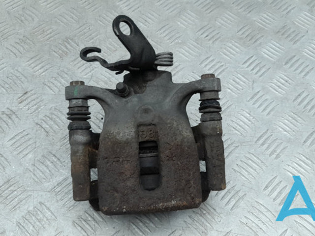 Задний правый суппорт 5QM615424A VAG