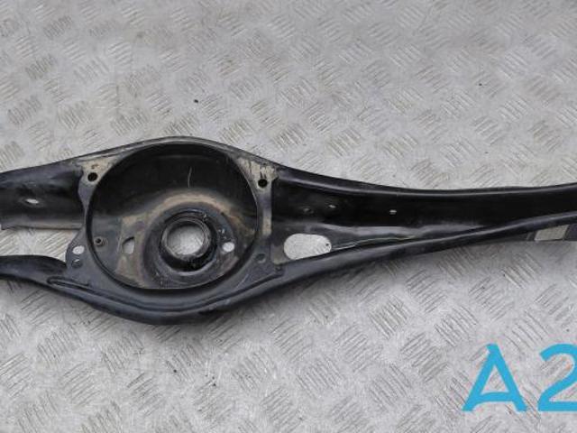 Балансир задний нижний 5QN505311 VAG