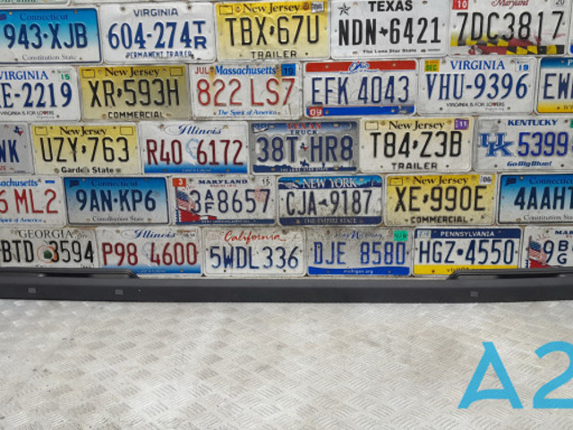 Рейлинг крыши левый 5VY01LXHAA CHRYSLER