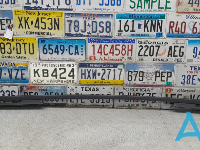 CHRYSLER 5VY01LXHAA Рейлинг крыши левый в наличии Житомир