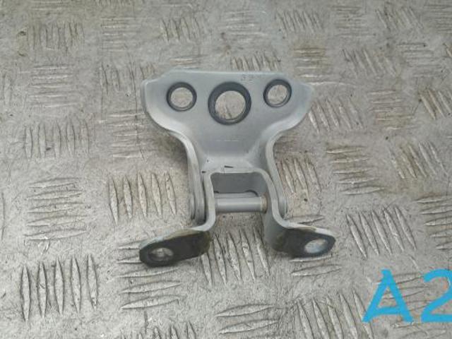 Навеска двери водителя (петли) 60079SJ030 SUBARU