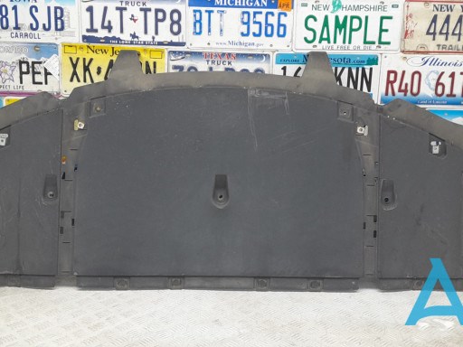 Защита заднего бампера 600818000E TESLA