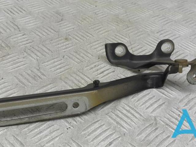 Шарнир капота правый 60120TZ5A00ZZ HONDA