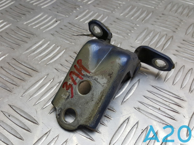 Петля задней левой двери 60470AG03A9P SUBARU