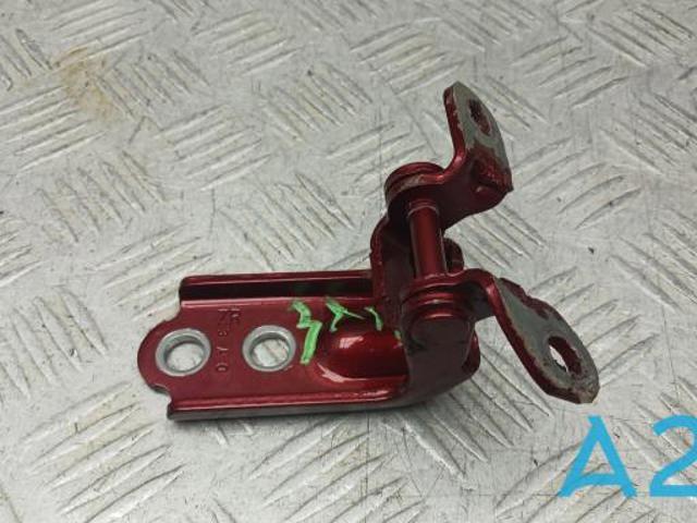 Петля двери задней левой 60479FG032 SUBARU