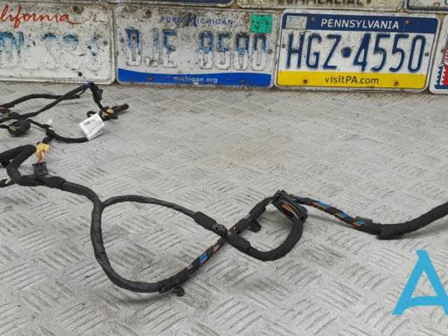 61126812218 BMW Жгут проводов задней двери купить в Кривой Рог