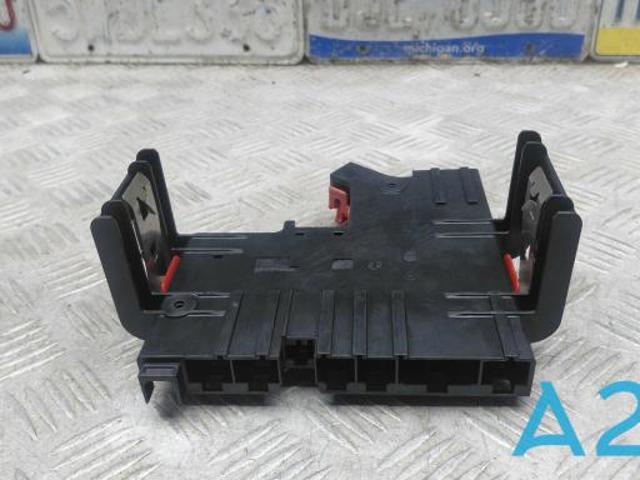 BMW 61149240490 Блок предохранителей в наличии Тернополь