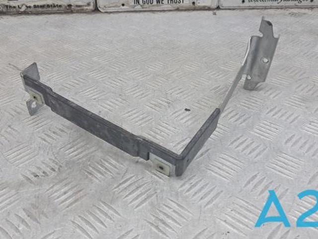 Подставка аккумулятора (АКБ) 61217555905 BMW
