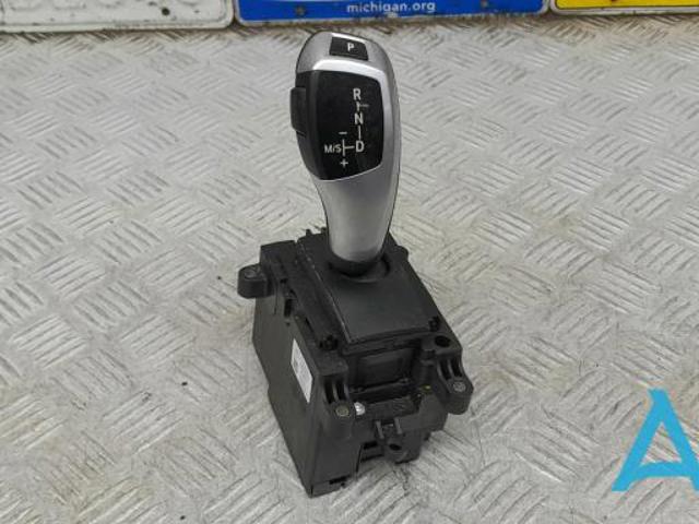 Рычаг переключения передач 61317950390 BMW