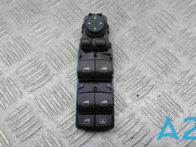 Кнопки переднего левого стеклоподъемника 61319241956 BMW