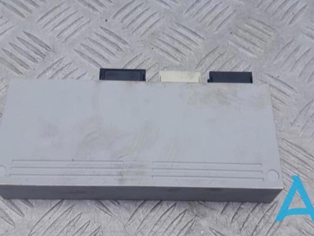 ЭБУ открытия крышки багажника/двери 3-й (5-й) 61357412610 BMW