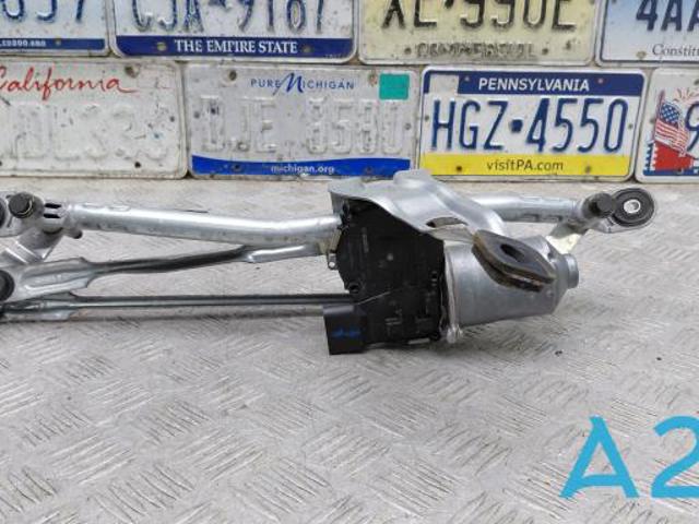 61615A36E69 BMW Трапеция стеклоочистителя купить в Сумы