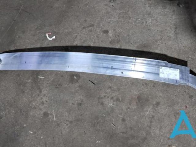 Буфер бампера переднего 620305DB1A NISSAN