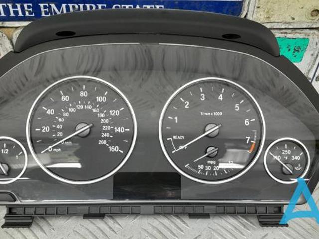 Щиток приборов 62108718281 BMW