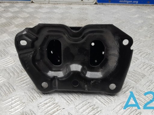 Кронштейн усилителя переднего бампера 622113TA0A NISSAN