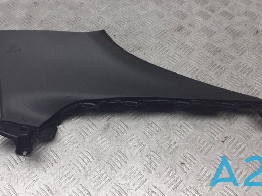 Обшивка стойки кузова внутренняя, задняя правая 6247047120C0 TOYOTA
