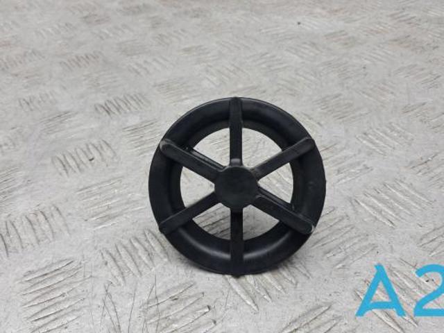 Кронштейн запасного колеса 628503X000 HYUNDAI