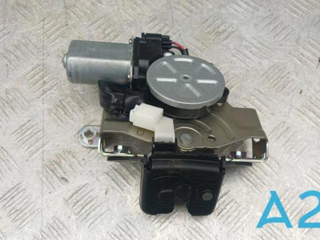 Замок крышки багажника 63032AN10A SUBARU