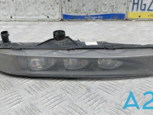 Левая противотуманная фара 63177234927 BMW