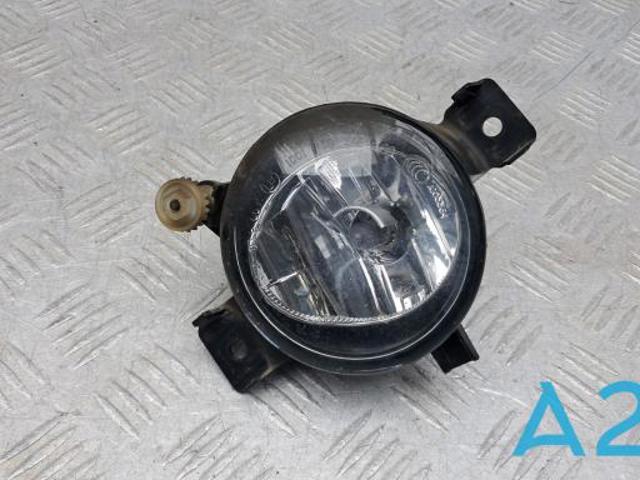 Фара противотуманная, левая 63177237433 BMW