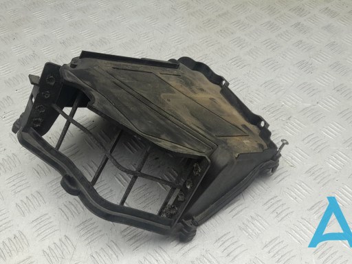  Корпус воздушного фильтра 64119216222 BMW