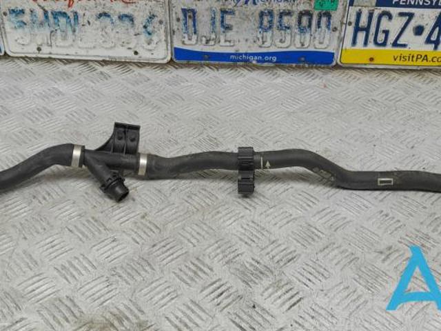 Водопроводная труба системы охлаждения 64219398959 BMW