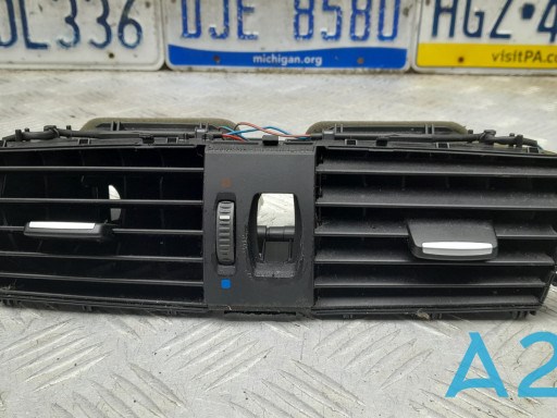 Вентиляция передка 64229184743 BMW
