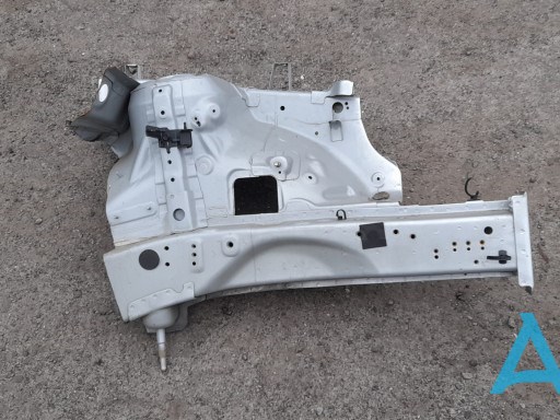 Четверть передняя левая 646014R000 HYUNDAI