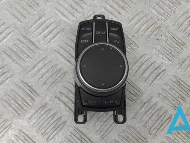 Коммутатор 65825A14E67 BMW