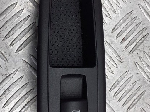 Кнопки переднего левого стеклоподъёмника 68086692AF CHRYSLER