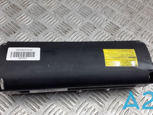 Эйрбэг защиты коленей нижняя 68102343AF CHRYSLER