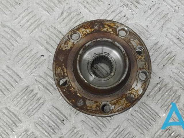 Ступица переднего колеса 68141123AC CHRYSLER